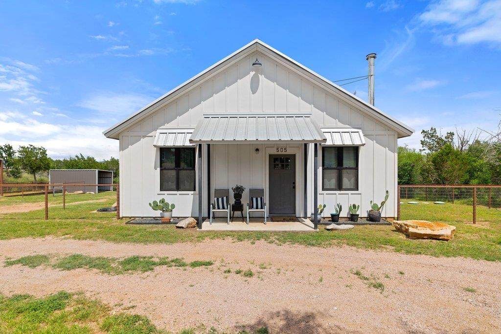 505 Broken Arrow Dr - Photo 1