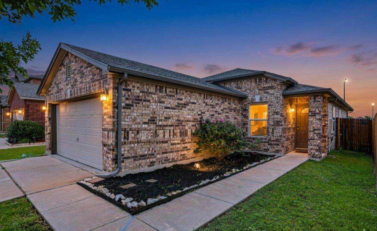 13637 Abraham Lincoln St - Photo 1
