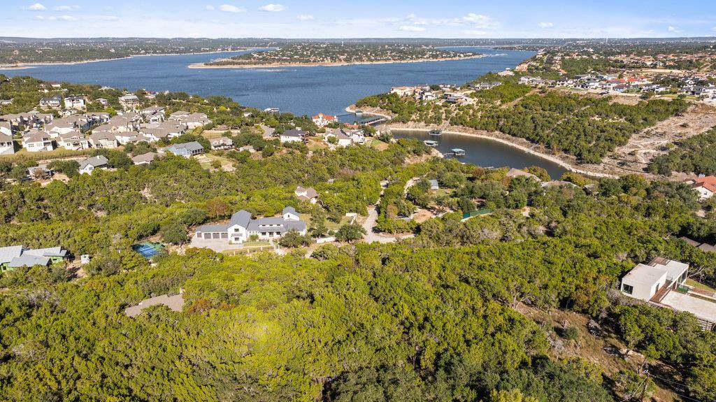 2742 Tradewind Dr - Photo 1