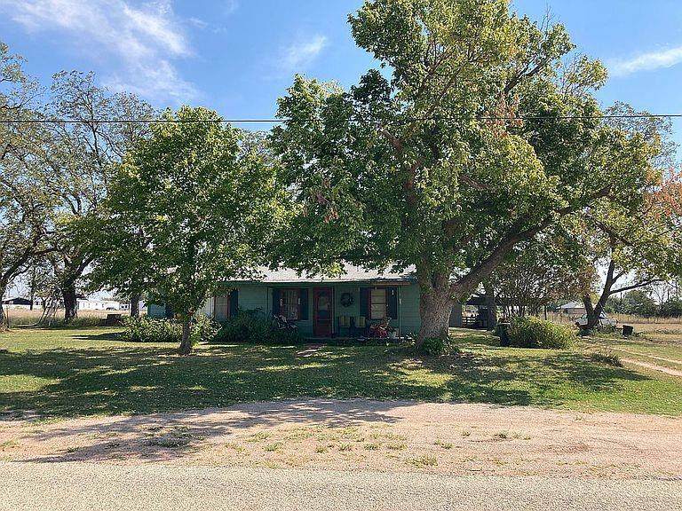 525 Ranck Ave - Photo 1