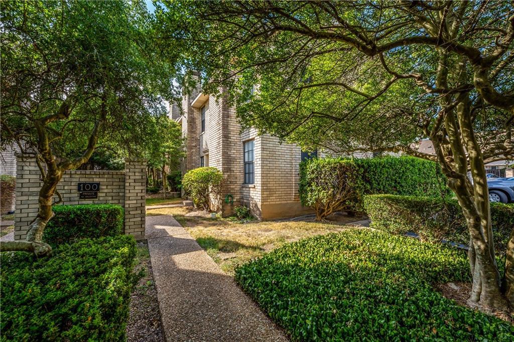 8400 Jamestown Dr - Photo 1