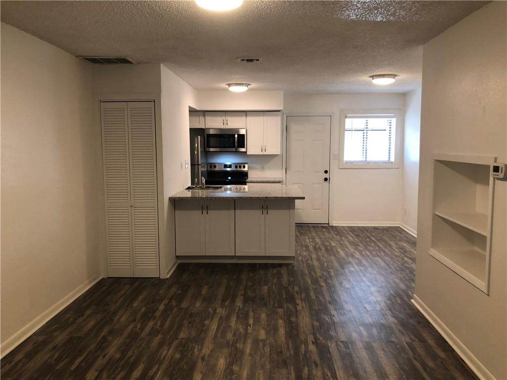 2413 Leon St - Photo 1