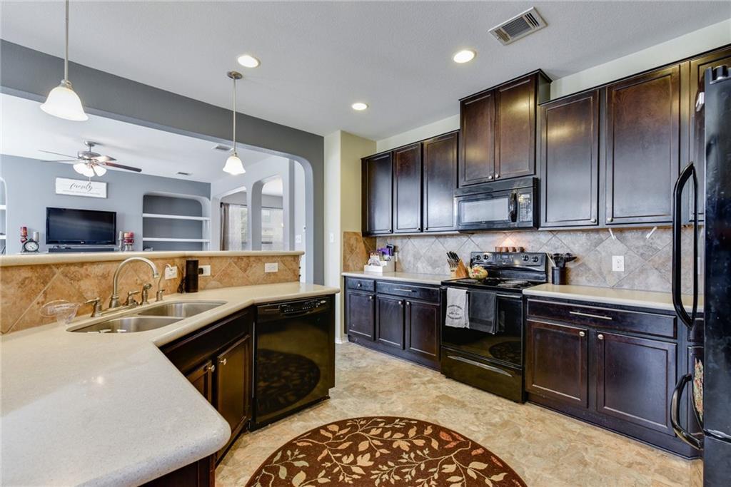 2701 Claremont Ct - Photo 1