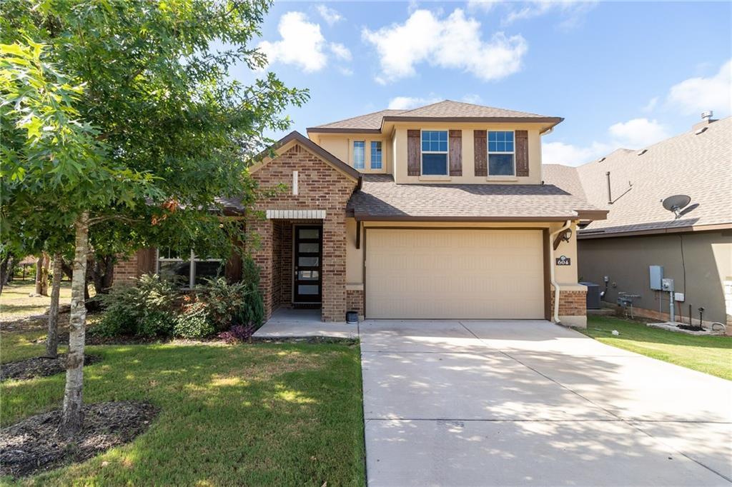 604 Fair Oaks Dr - Photo 1