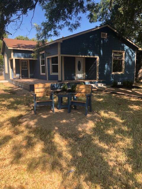 204 Willis St - Photo 1