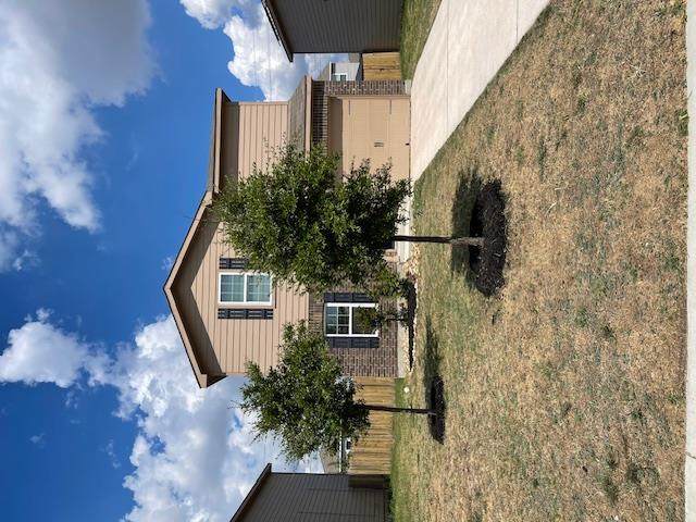 712 Cleary Ln - Photo 1