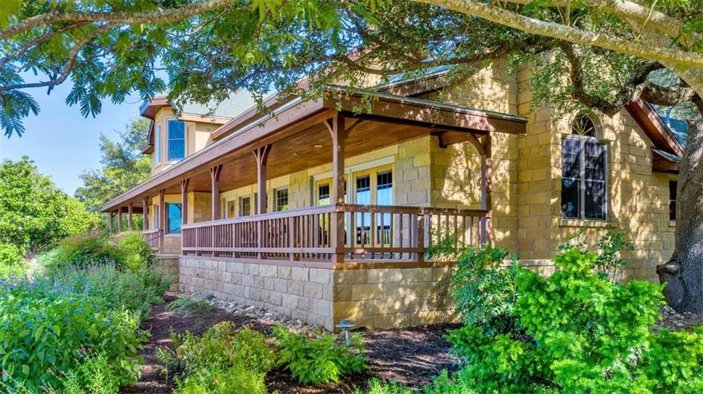 9768 Ranch Road 962 - Photo 1