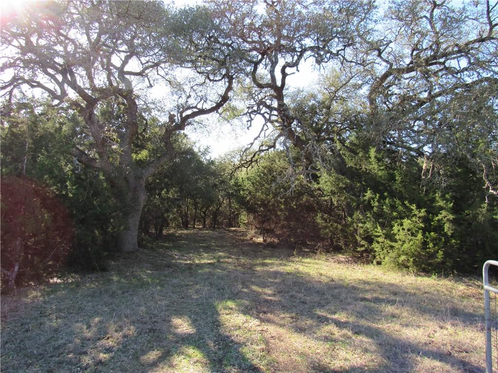 201 Creekwood Dr - Photo 1