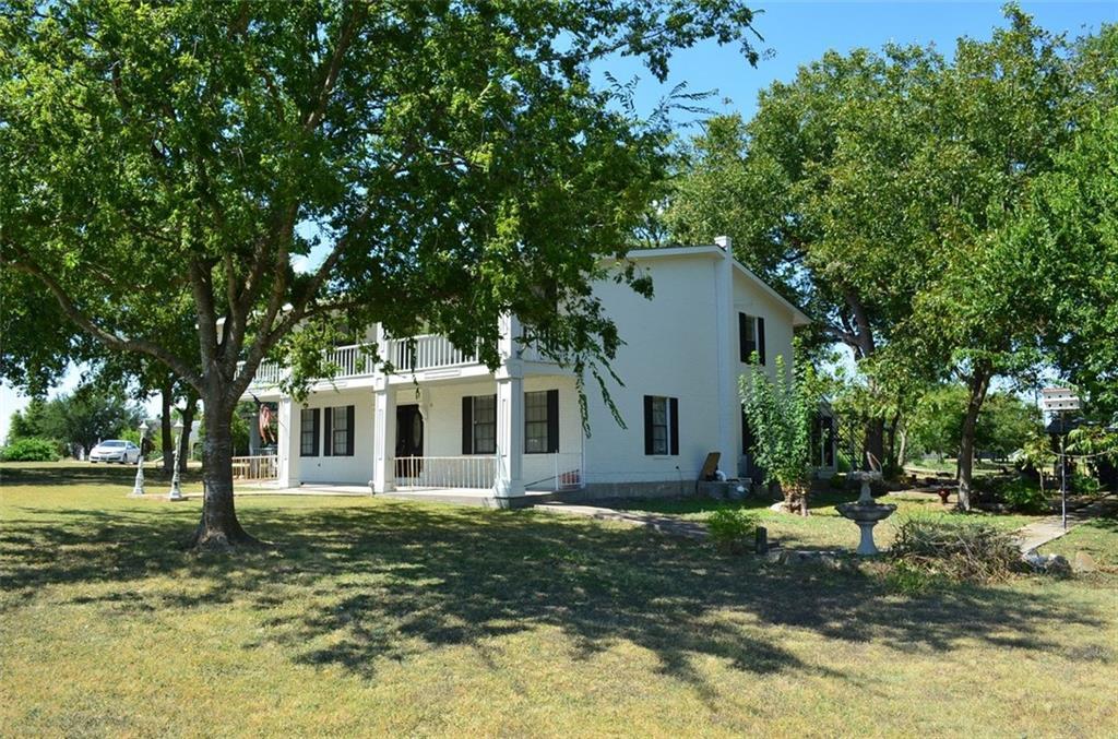 100 Kathy Rd - Photo 1