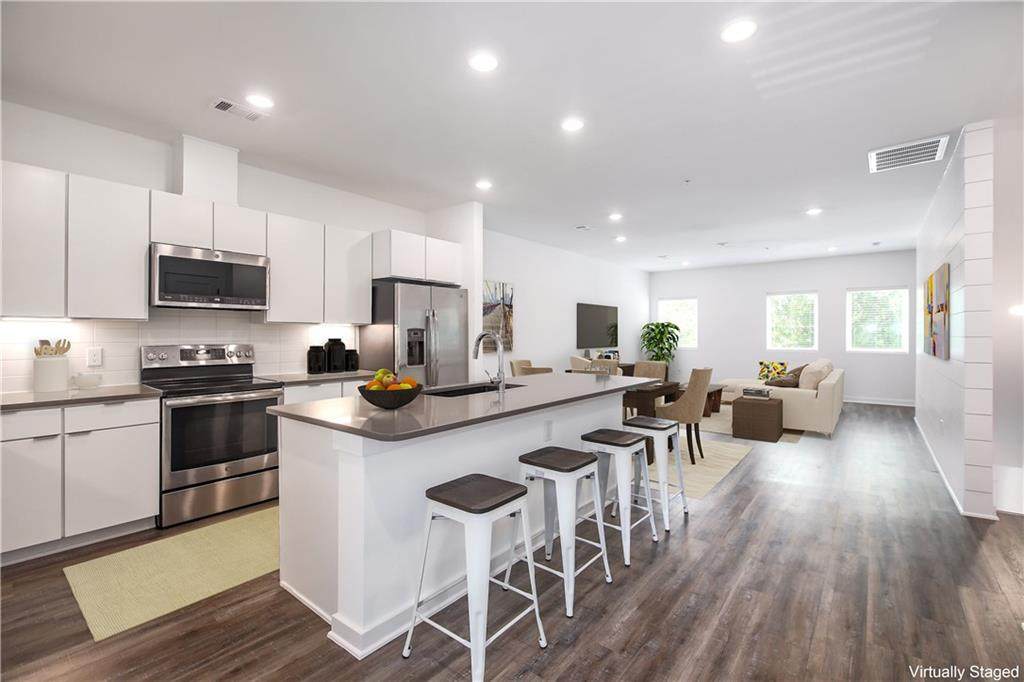 5924 Congress Ave - Photo 1