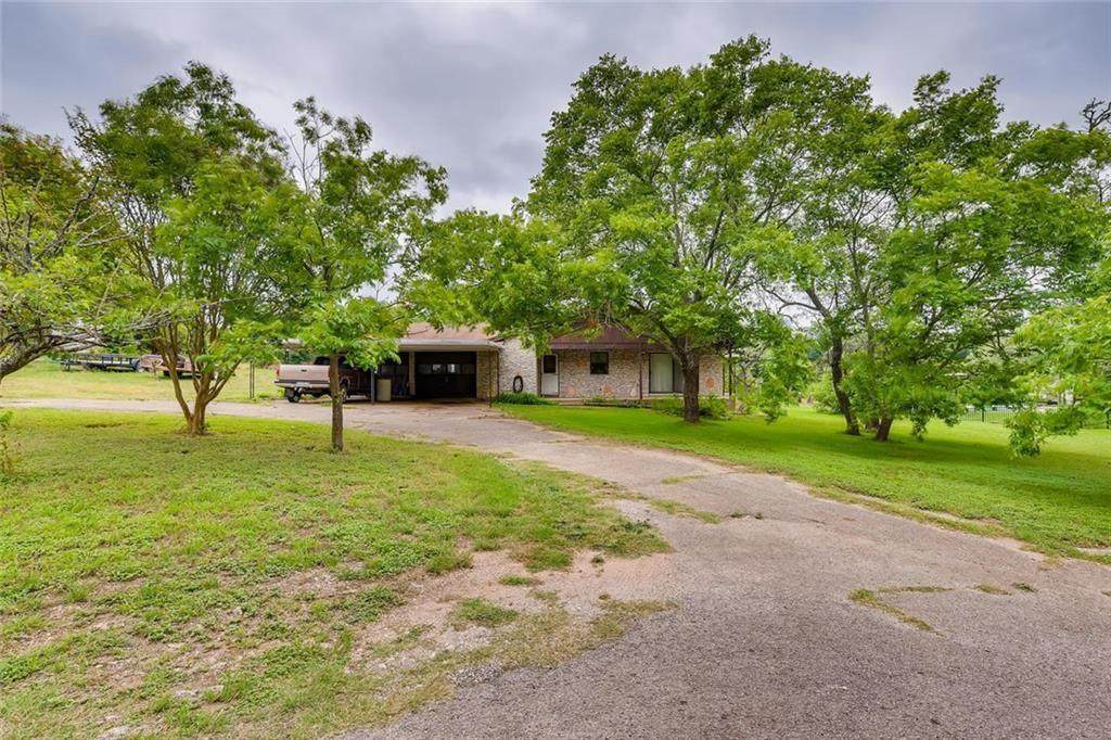 8703 W Us Highway 290 - Photo 1