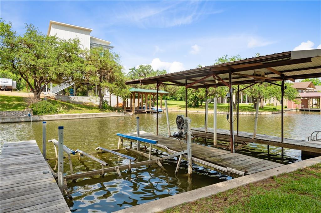 301 Bonny Cove Dr - Photo 1