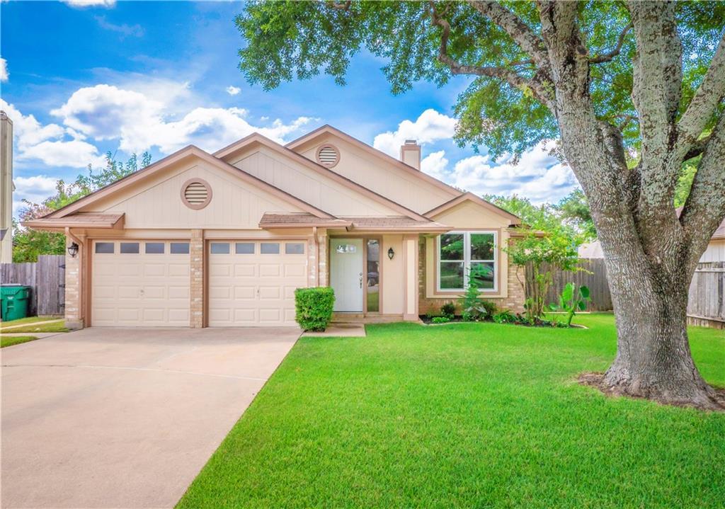 1404 Dove Hill Dr - Photo 1