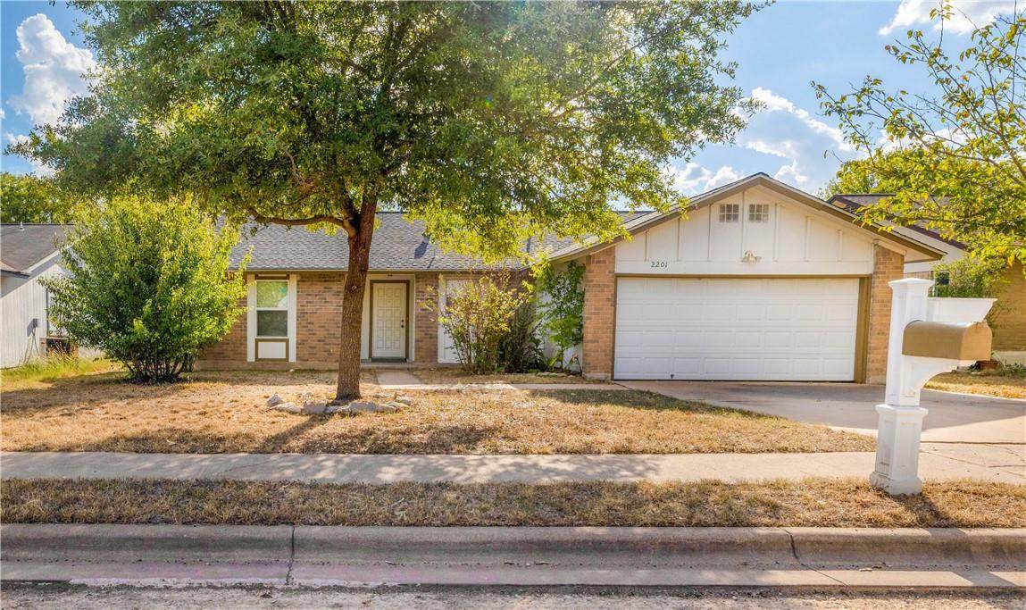 2201 Singletree Ave - Photo 1
