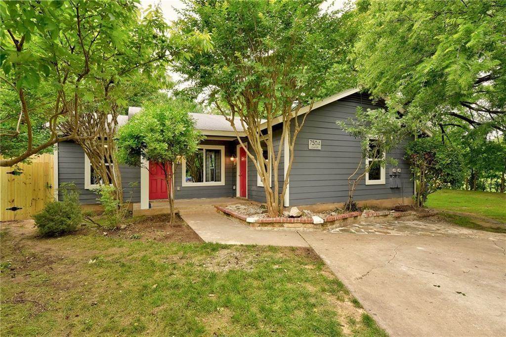 7504 Carver Ave - Photo 1