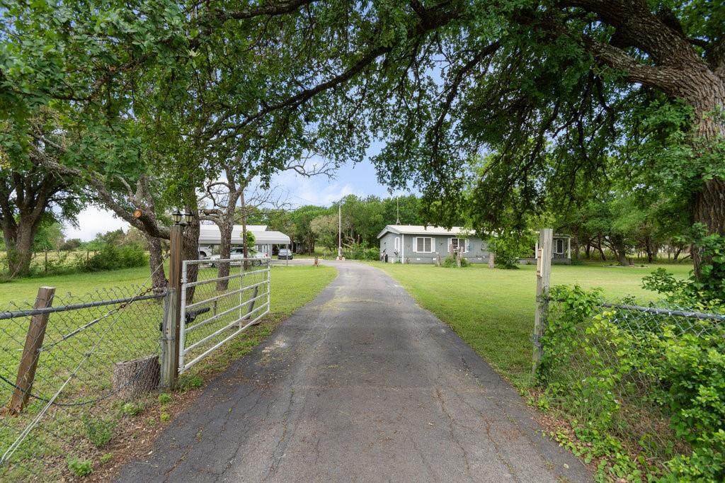 800 San Gabriel Ranch Rd - Photo 1