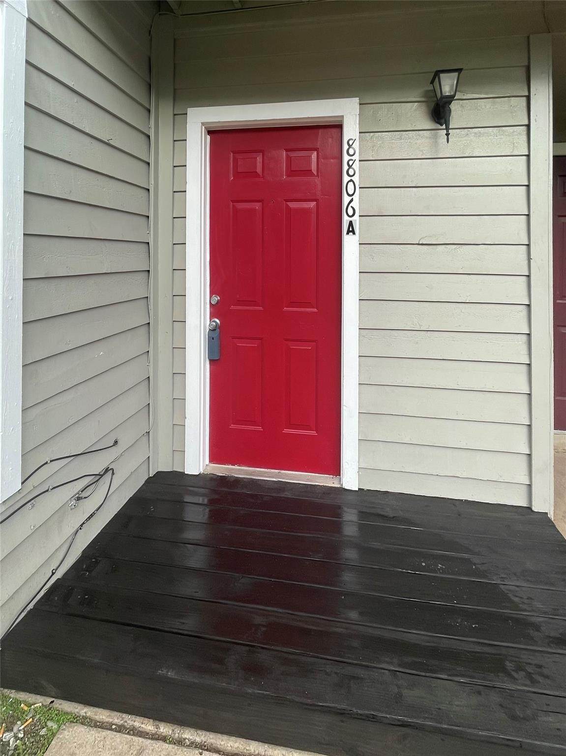 8806 Schick Rd - Photo 1