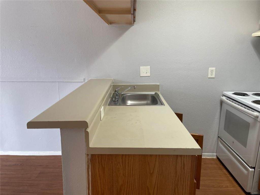 1706 Patton Ln - Photo 1