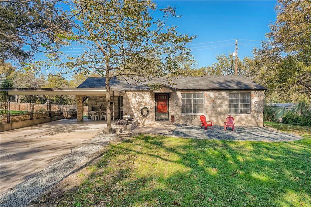 1402 Morgan Ln - Photo 1