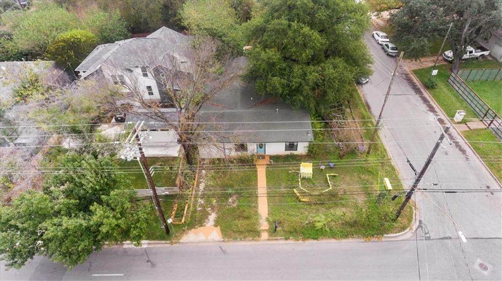 4305 Banister Ln - Photo 1