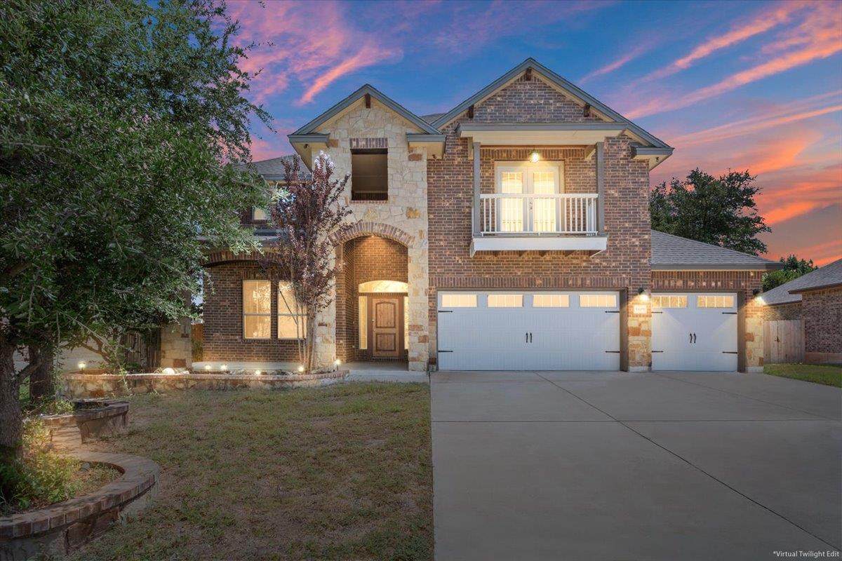 5805 Fenton Ln - Photo 1