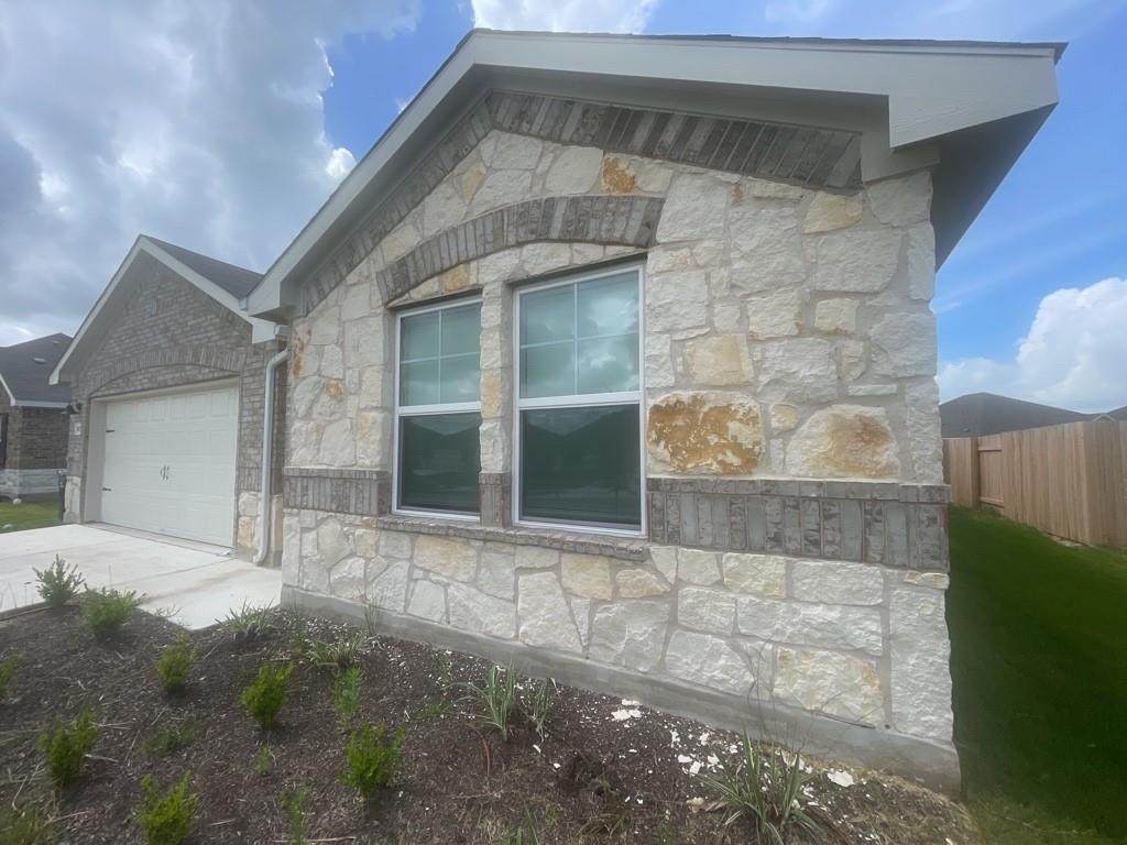 1013 Otello Way - Photo 1