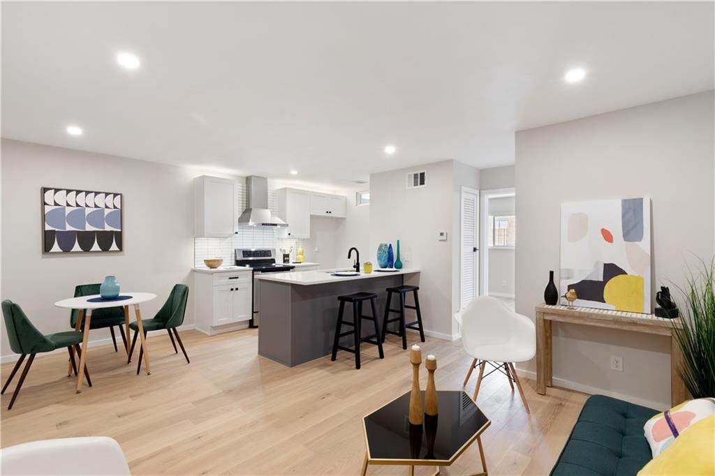 2122 Hancock Dr - Photo 1