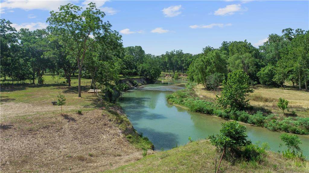 15917 Hwy 90A - Photo 1