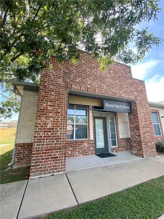 2251 Double Creek Dr - Photo 1