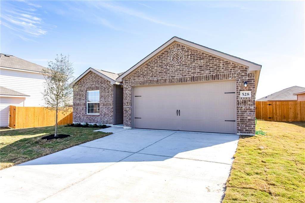 528 Fox Glen Cv - Photo 1