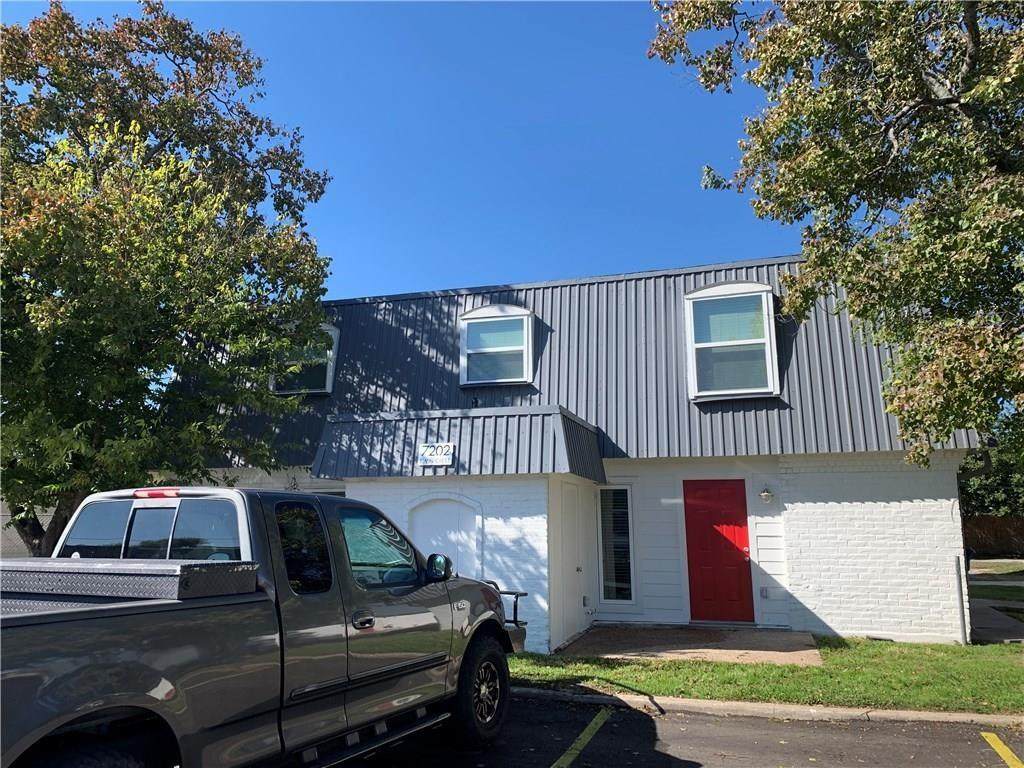 7204 & 7202 Twin Crest Dr - Photo 1