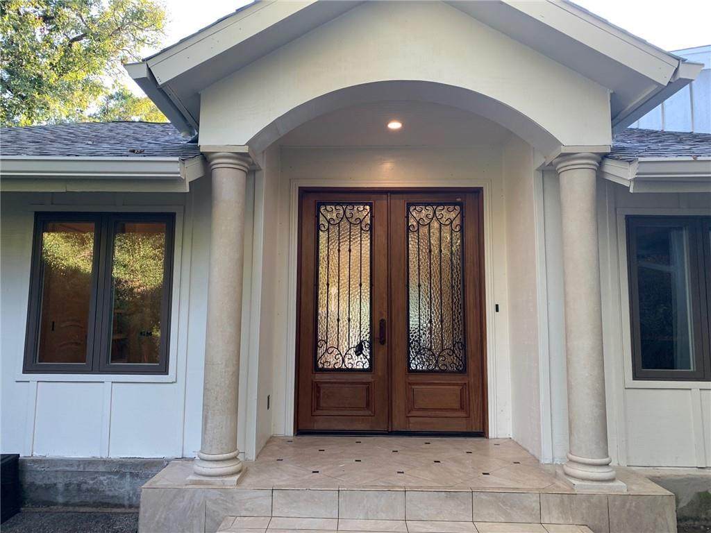 609 The High Rd - Photo 1