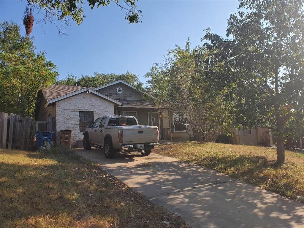 6709 Shannon Dr - Photo 1