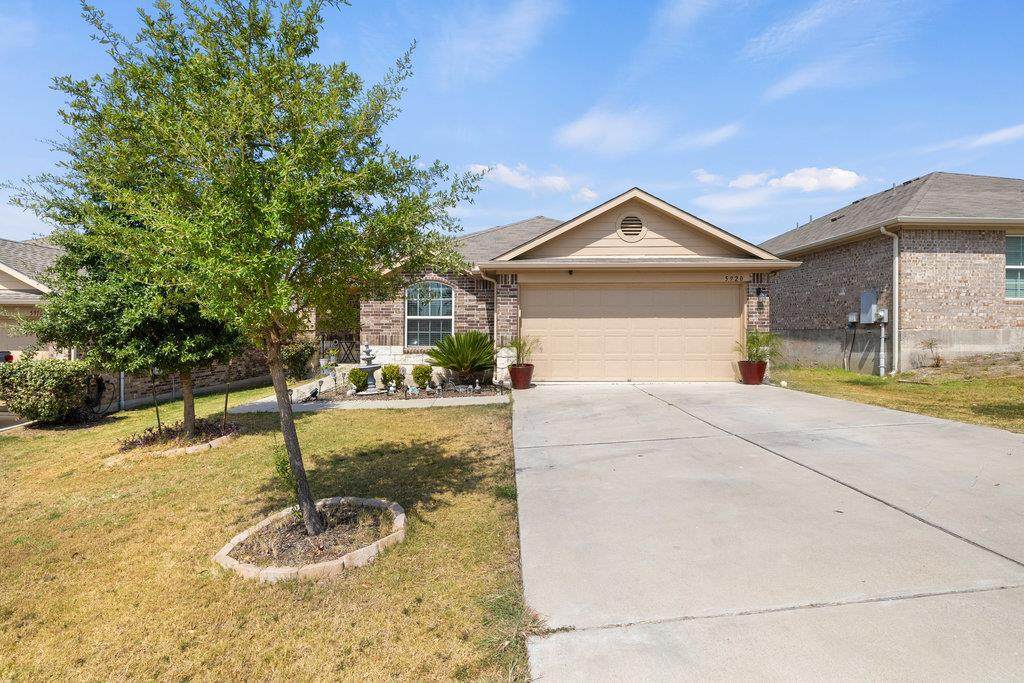 5920 Montrelia Dr - Photo 1