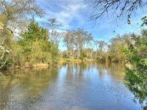 526 Watterson Rd - Photo 1