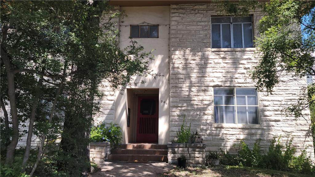 206 15th St - Photo 1
