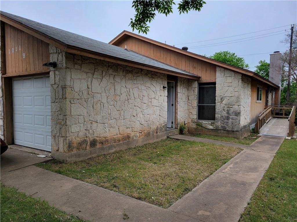1011 Bird Creek Dr - Photo 1