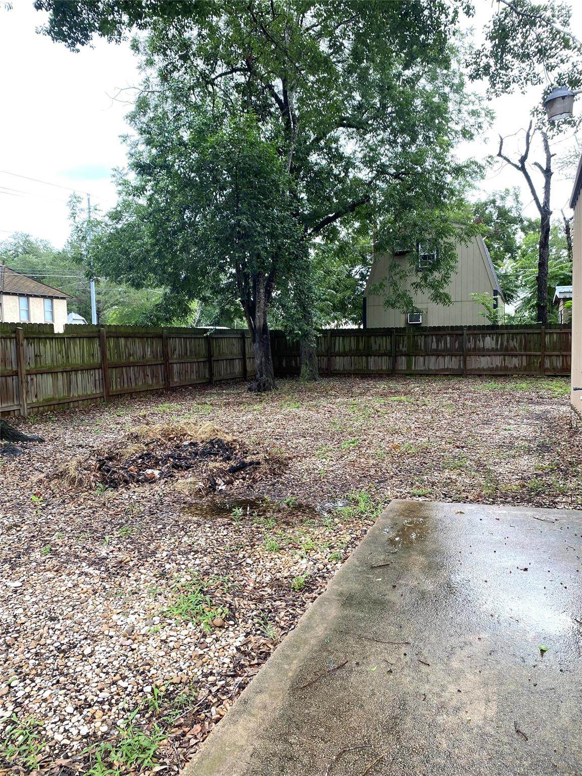 https://bt-photos.global.ssl.fastly.net/austin/1280_boomver_1_9077253-2.jpg