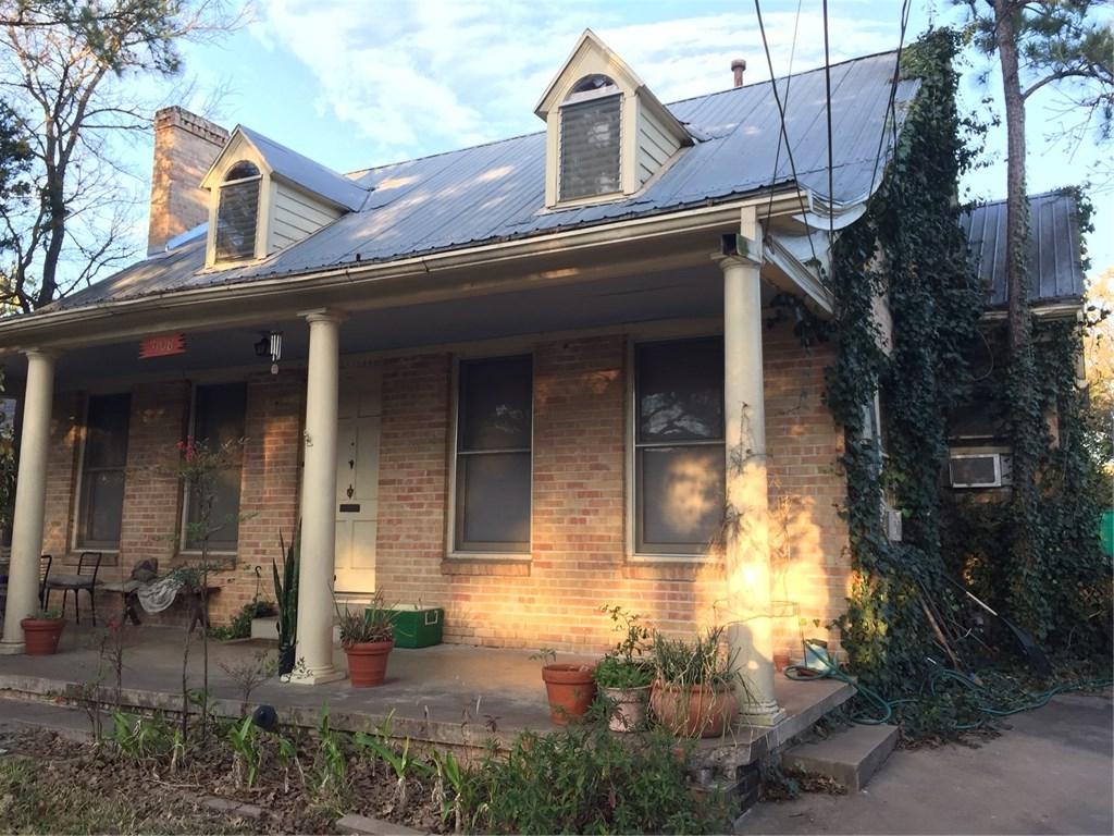 3108 Robinson Ave - Photo 1