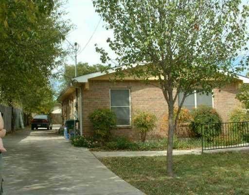 7404 Providence Ave - Photo 1