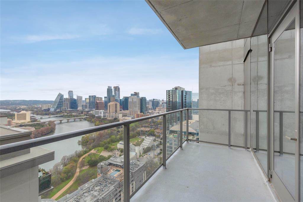44 East Ave - Photo 1