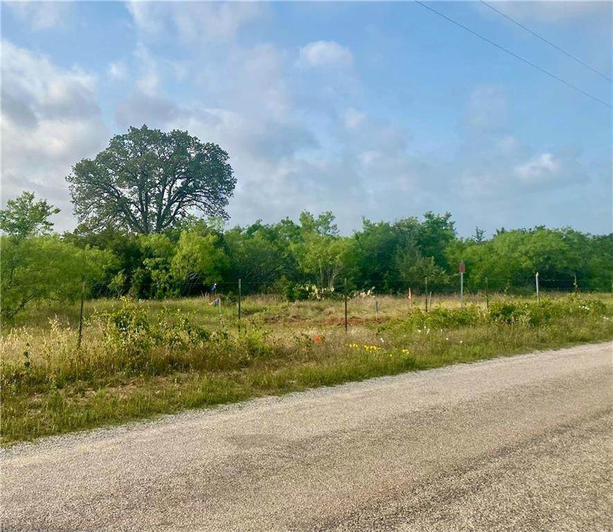 1145 Old Colony Line Rd - Photo 1