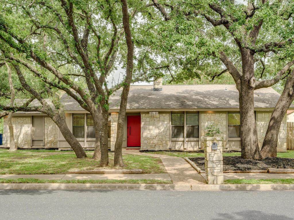 12607 Blackfoot Trl - Photo 1