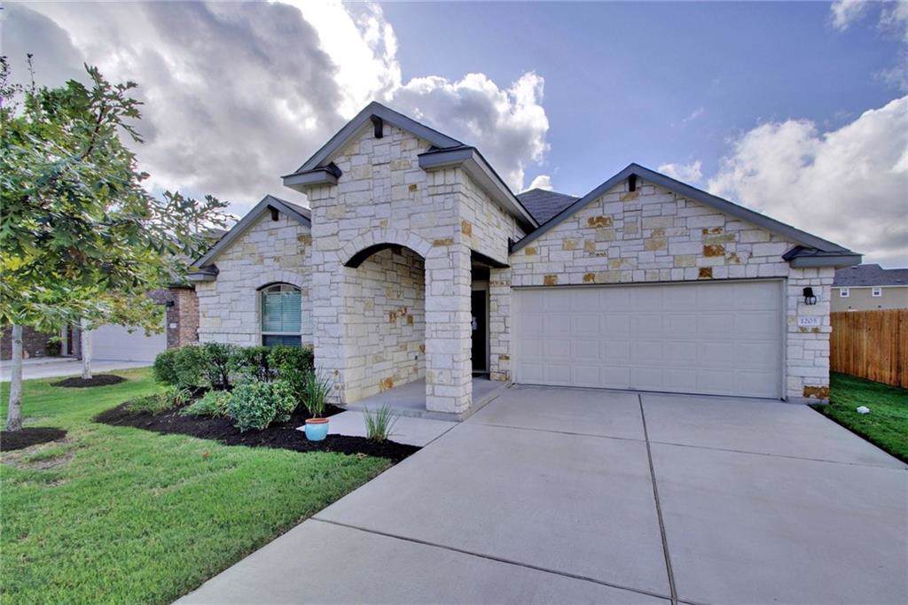 1205 Peregrine Way - Photo 1