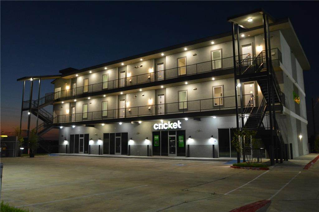4507 M L King Jr Blvd - Photo 1