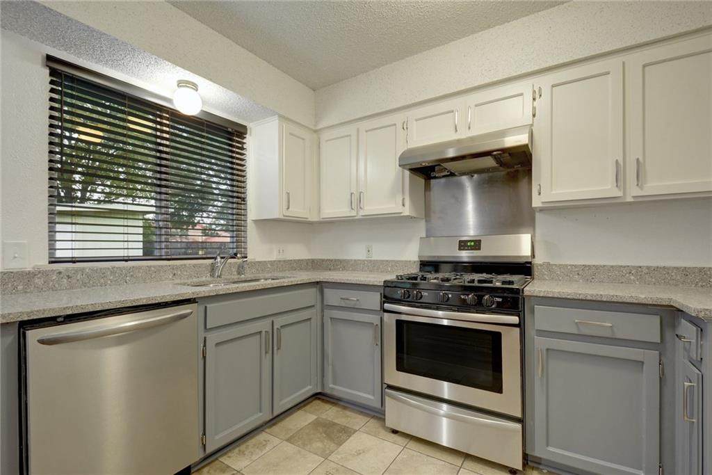 3708 Tamil St - Photo 1