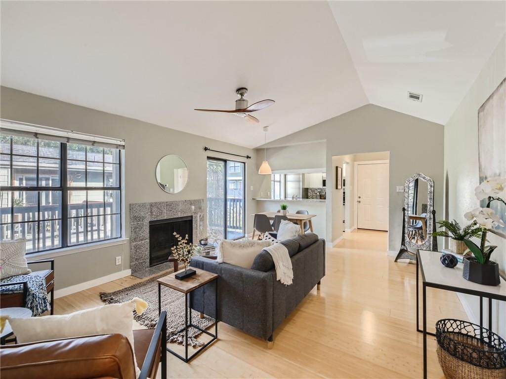 2215 Post Rd - Photo 1