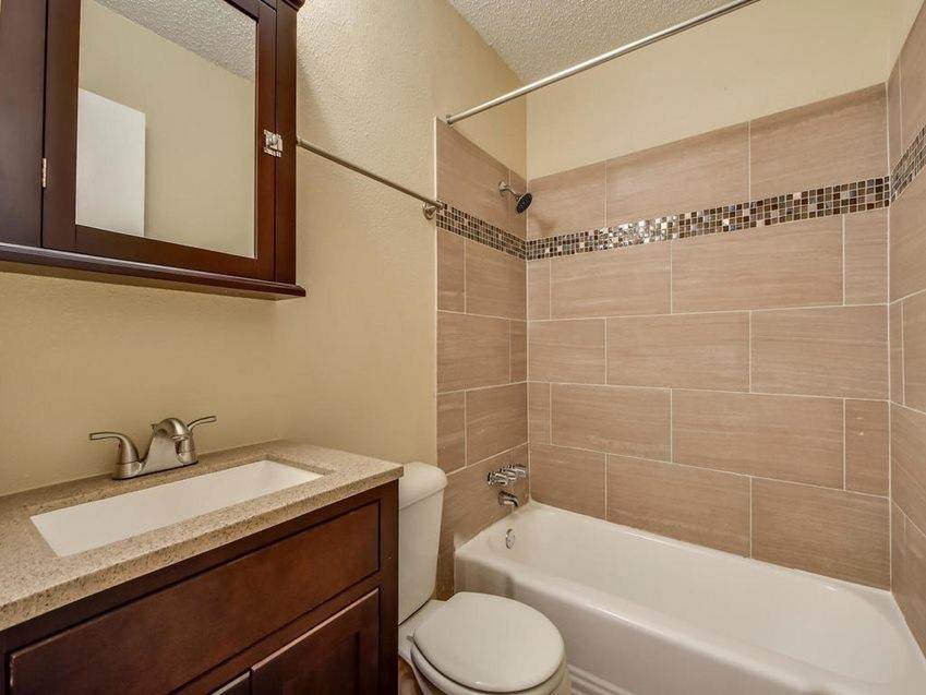 https://bt-photos.global.ssl.fastly.net/austin/orig_boomver_1_9230490-2.jpg