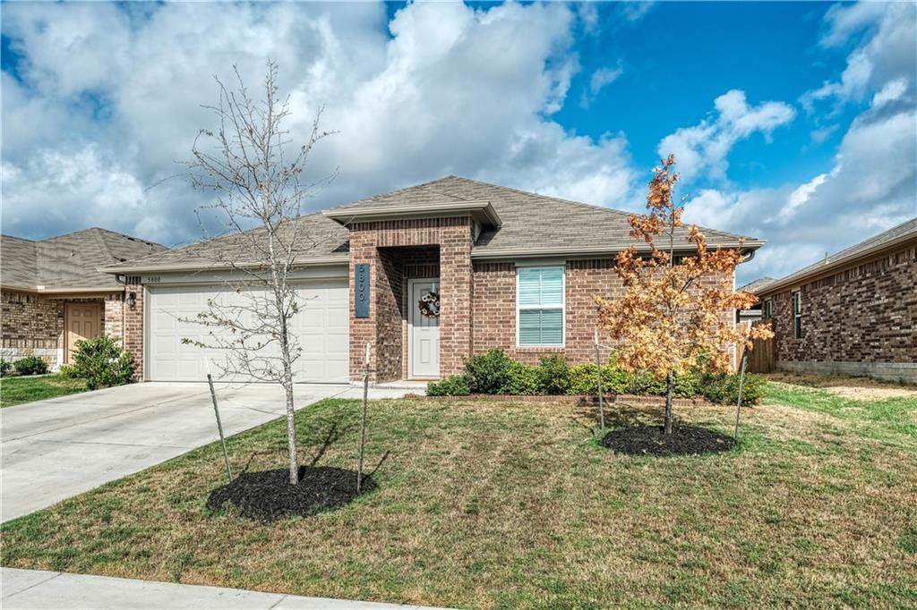 5800 Montrelia Dr - Photo 1