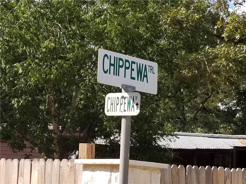 115 Chippewa Trl - Photo 1